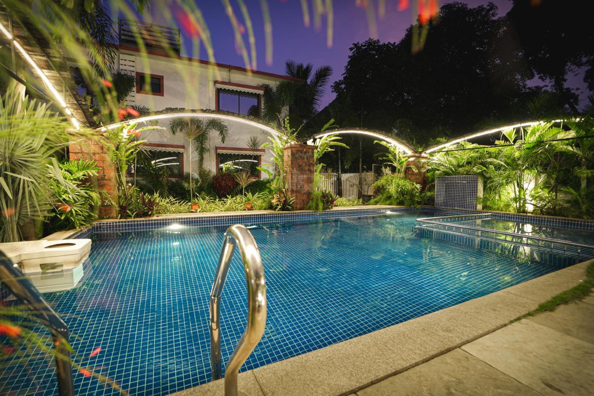 Hola Amigos Stays Anjuna Exterior photo